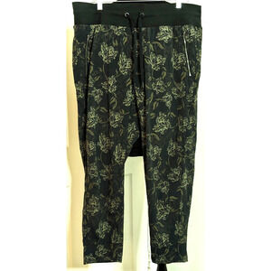 Athleta Pants Womens 18 Green Floral Jogger Trekkie Gorpcore Plus Size Travel